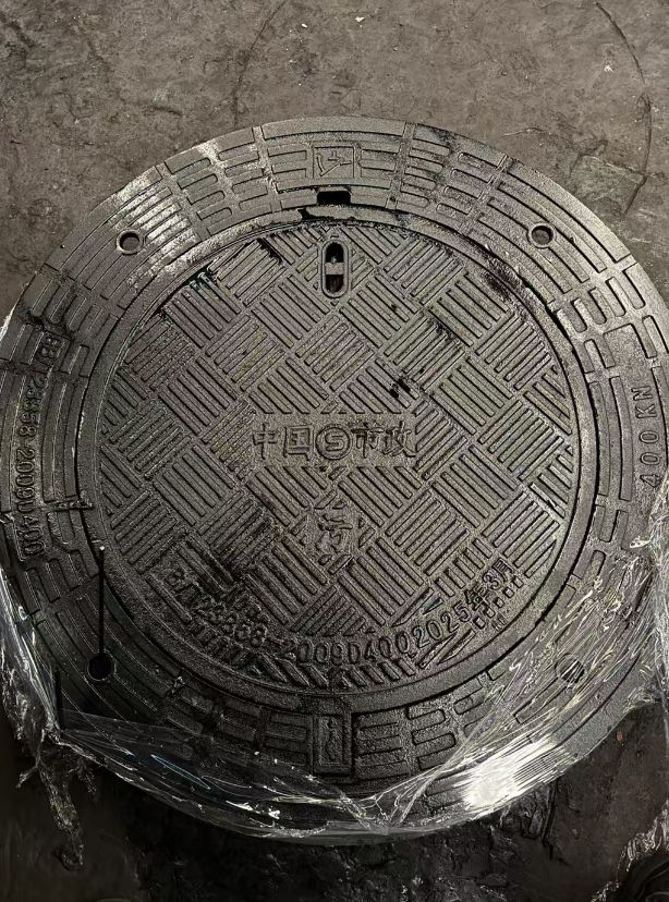 东方球墨铸铁防沉降井盖展示